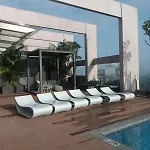 Sky Pool Studio At Riveria City- Suite B