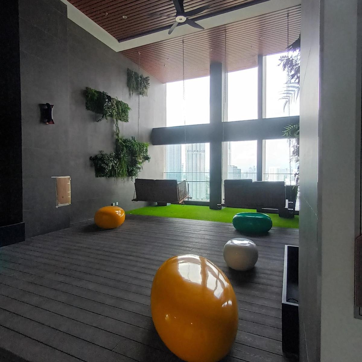 Sky Pool At Riveria City- B Pangsapuri